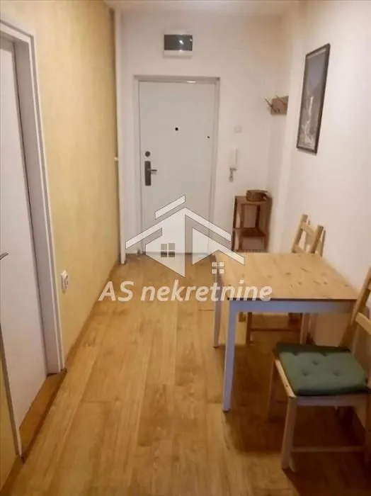 Rent, apartment, 44m², Stari Grad, Beograd