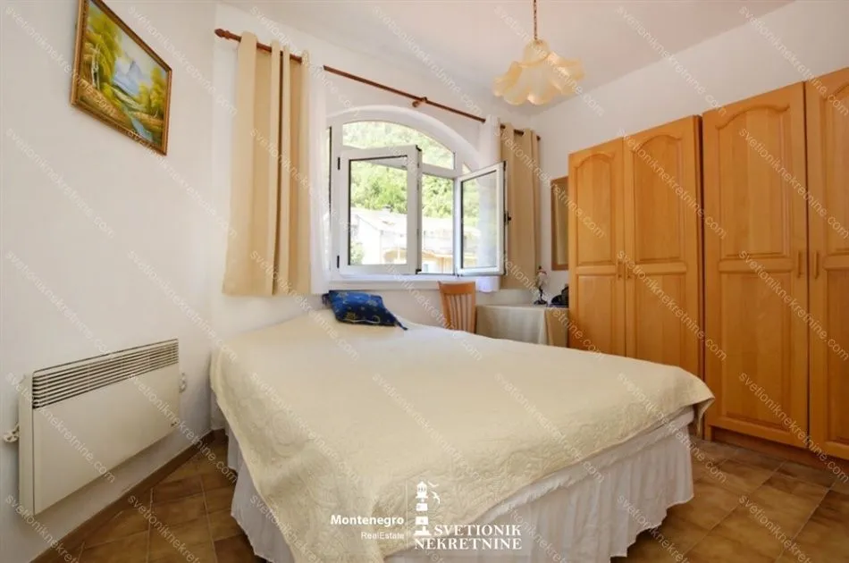 Prodaja, trosoban stan, 131m², Igalo, Herceg Novi