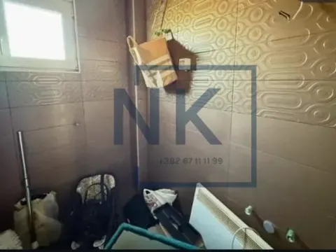 Izdavanje, kuća, 140m², Kokoti, Podgorica - image 16