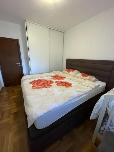 Prodaja, dvosoban stan, 50m², Budva, Crna Gora