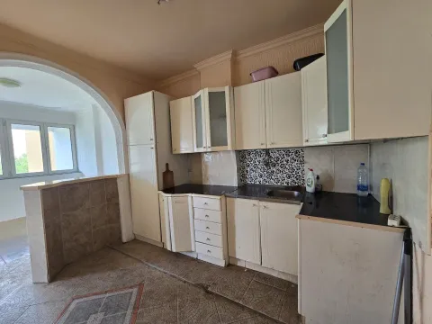 Prodaja, stan, 71m², Pejton, Podgorica - image 9