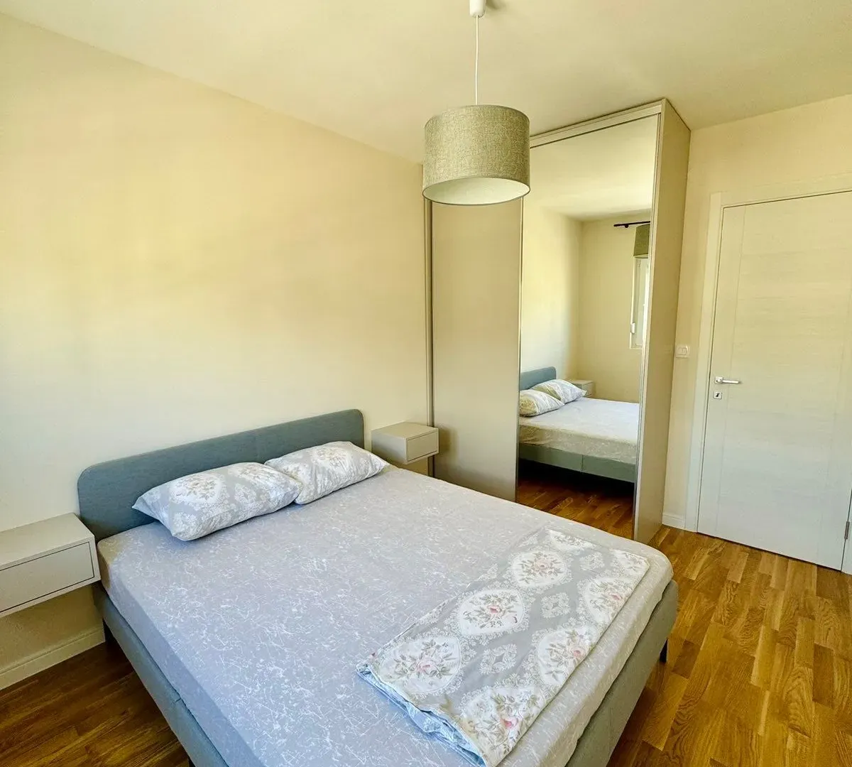 Rent, one bedroom apartment, 40m², Pobrežje, Podgorica