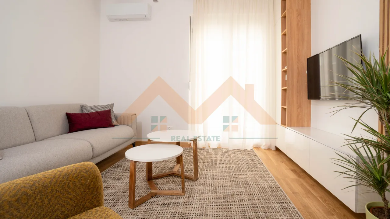 Izdavanje, dvosoban stan, 61m², Zabjelo, Podgorica