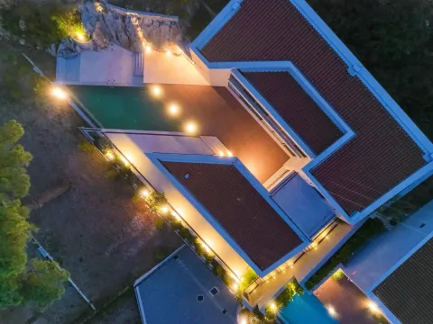 Prodaja, kuća, 479m², Prčanj, Kotor - image 23