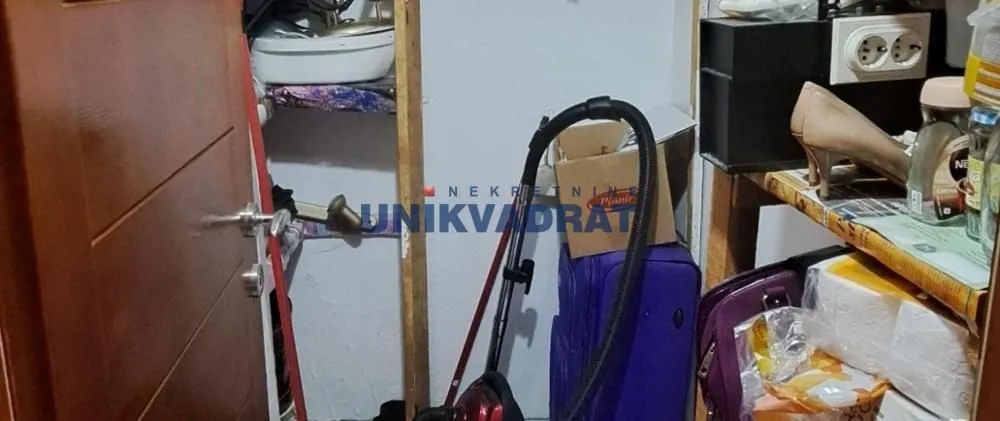 Prodaja, kuća, 300m², Sremski Karlovci, Novi Sad