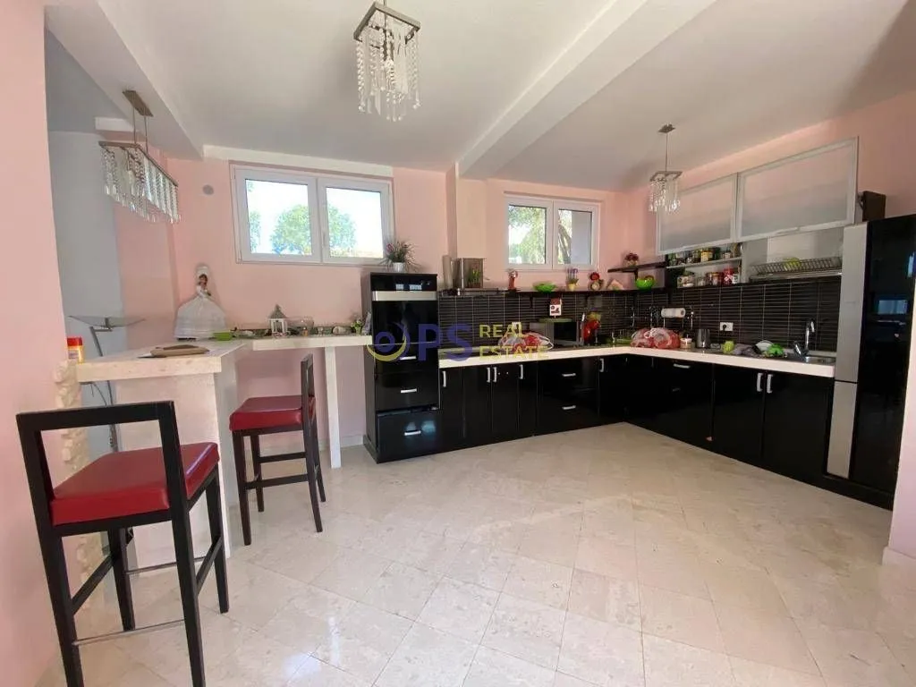 Sale, house, 165m², Bar, Crna Gora