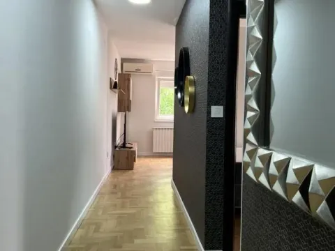 Rent, two bedroom apartment, 39m², Lekino Brdo, Voždovac Sve Podlokacije - image 6