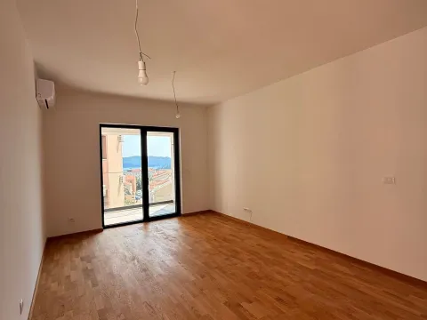 Sale, two bedroom apartment, 64m², Bečići, Budva - image 15