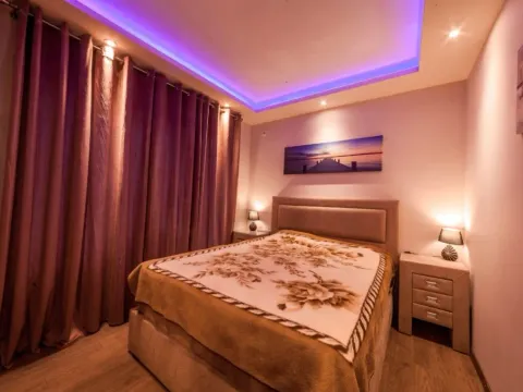 Izdavanje, kuća, 50m², Igalo, Herceg Novi - image 11