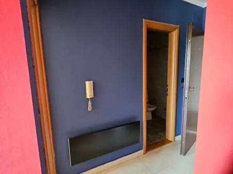 Izdavanje, jednosoban stan, 42m², Stari Aerodrom, Podgorica - image 3