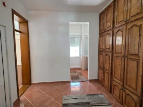 Sale, three bedroom apartment, 160m², Plav, Crna Gora - image 13