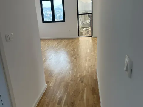 Rent, office space, 269m², Stari Aerodrom, Podgorica - image 3