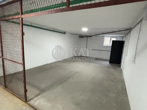 Rent, office space, 1212m², Pančevo, Srbija - image 15