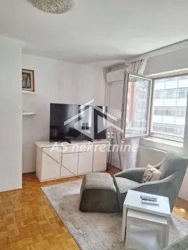 Rent, two bedroom apartment, 55m², Tašmajdan, Palilula Sve Podlokacije - image 2