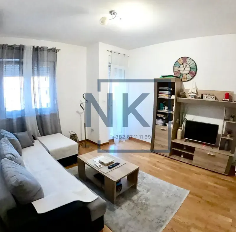 Izdavanje, jednosoban stan, 43m², City Kej, Podgorica