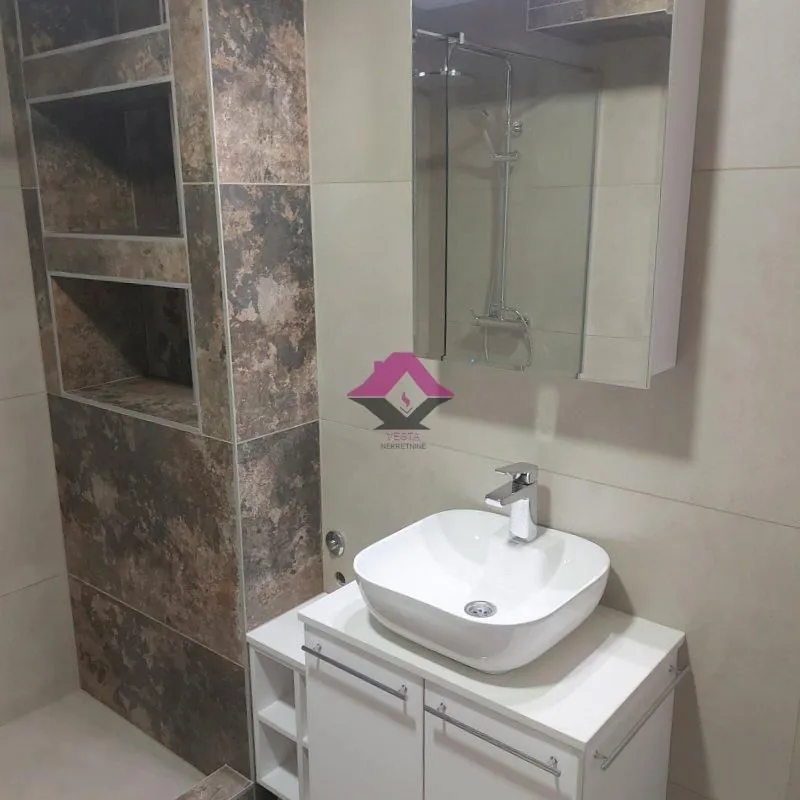 Prodaja, trosoban stan, 89m², Sremska Kamenica, Petrovaradin