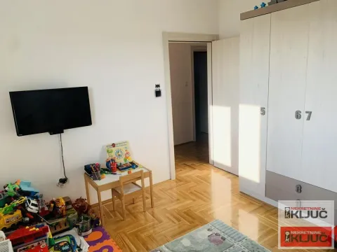 Sale, two bedroom apartment, 60m², Klisa, Novi Sad Sve Podlokacije - image 4