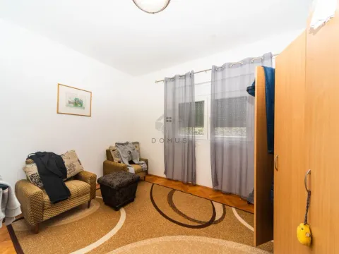 Rent, house, 83m², Tološi, Podgorica - image 7