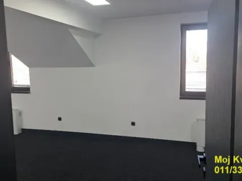 Rent, office space, 1212m², Pančevo, Srbija - image 15