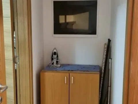 Rent, two bedroom apartment, 43m², Crveni Krst, Beograd - image 9