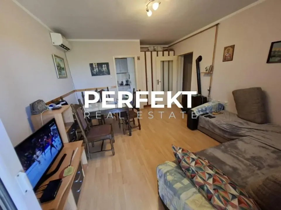 Prodaja, dvosoban stan, 50m², Pančevo, Srbija