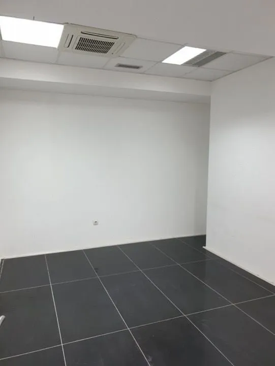 Sale, office space, 320m², Momišići, Podgorica