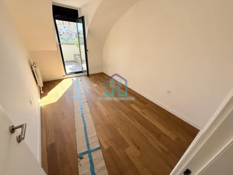 Prodaja, četvorosoban stan, 96m², Grbavica, Novi Sad Sve Podlokacije - image 11