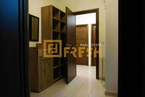 Izdavanje, trosoban stan, 109m², City Kvart, Podgorica - image 19