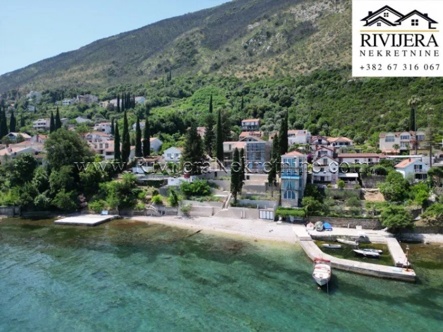 Sale, house, 237m², Njivice, Herceg Novi