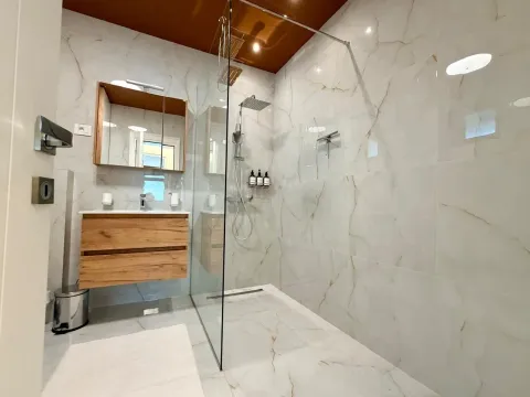 Rent, two bedroom apartment, 63m², Kava, Tivat - image 12