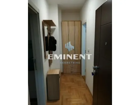 Izdavanje, stan, 25m², Zvezdara Sve Podlokacije, Beograd - image 8