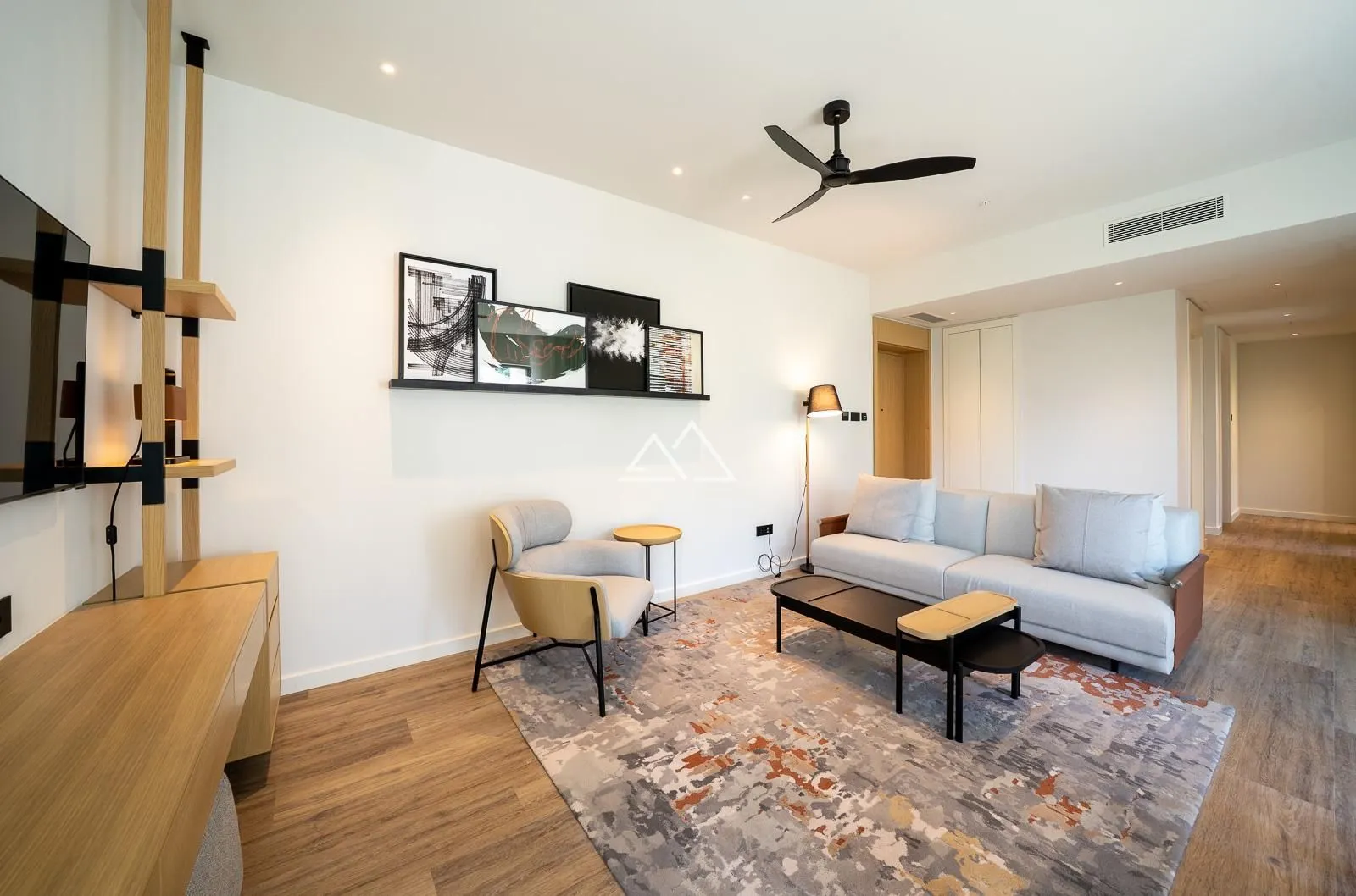 Prodaja, dvosoban stan, 91m², Centar, Tivat