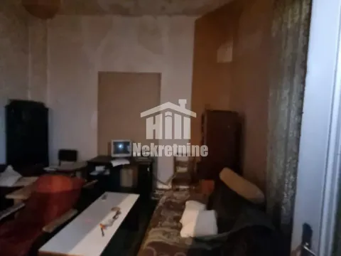 Sale, two bedroom apartment, 76m², Zemun Cara Dušana, Zemun Sve Podlokacije - image 5