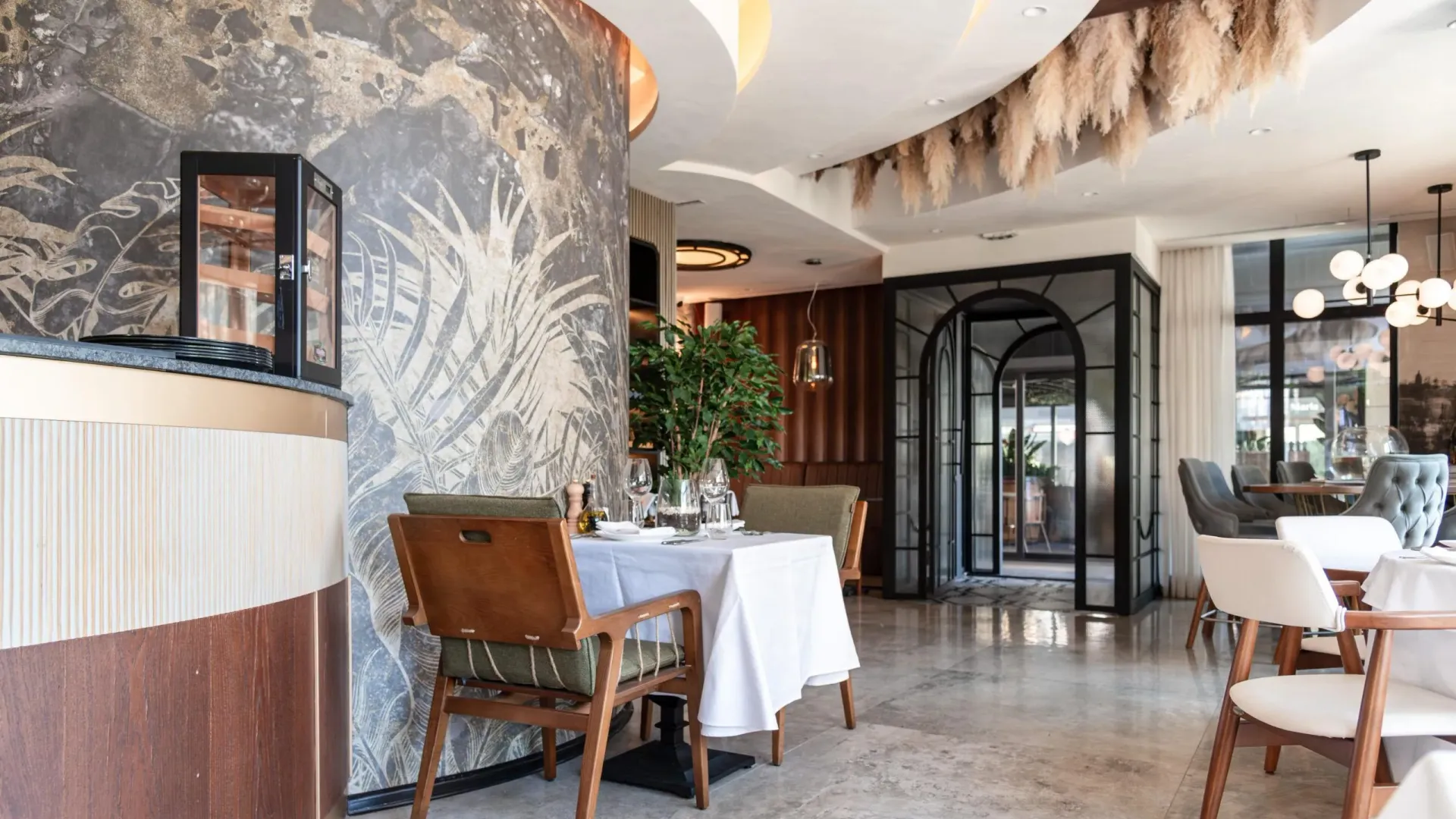 Sale, hospitality venue, 170m², City Kvart, Podgorica