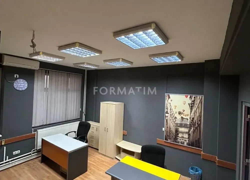 Izdavanje, poslovni prostor, 38m², Voždovac Sve Podlokacije, Beograd