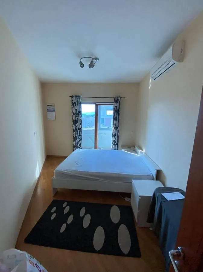 Izdavanje, stan, 53m², Centar, Podgorica