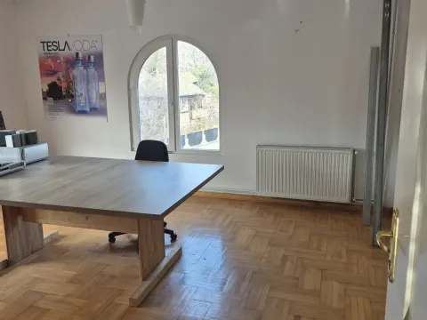 Sale, house, 850m², Krnjaca, Palilula Sve Podlokacije - image 16