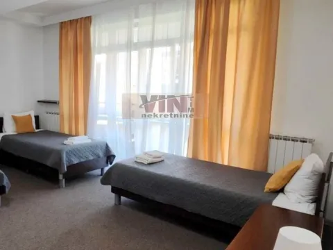 Prodaja, dvosoban stan, 50m², Bulevar Oslobodjenja, Novi Sad Sve Podlokacije