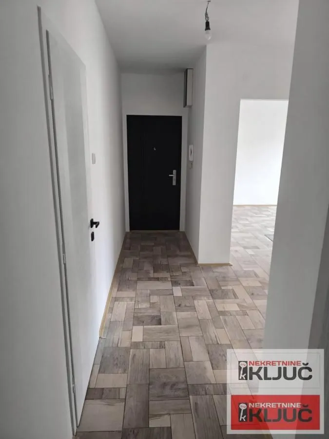 Prodaja, dvosoban stan, 52m², Grbavica, Novi Sad Sve Podlokacije
