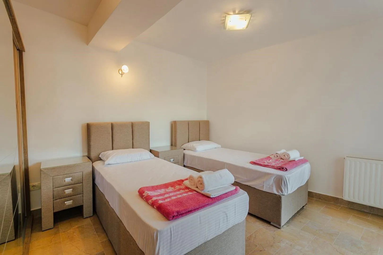 Prodaja, dvosoban stan, 96m², Kamenari, Herceg Novi