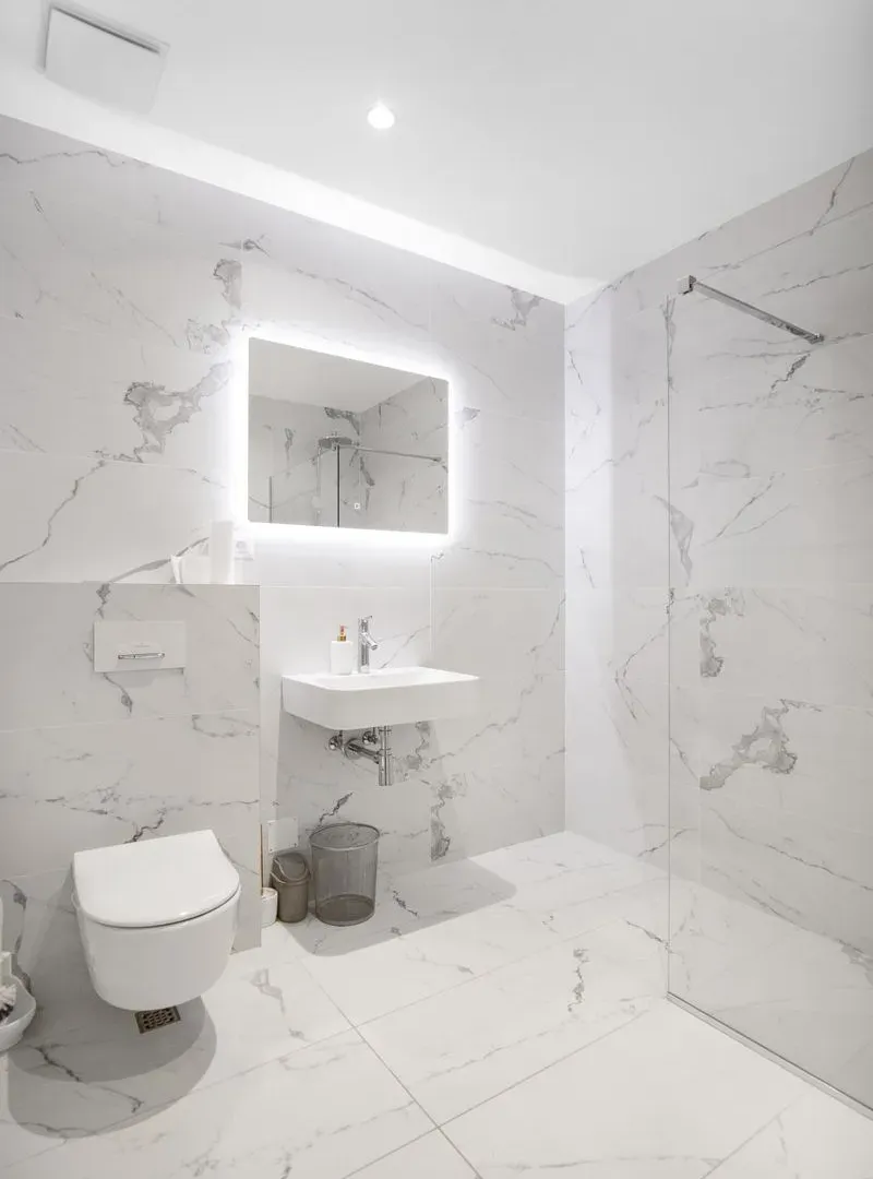 Izdavanje, četvorosoban stan, 122m², Stari Grad, Beograd