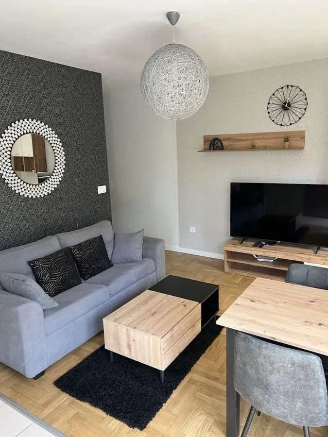 Rent, two bedroom apartment, 39m², Lekino Brdo, Voždovac Sve Podlokacije