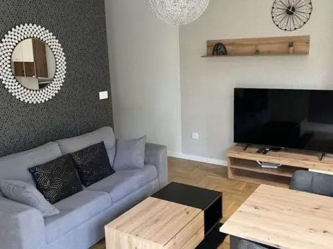 Rent, two bedroom apartment, 39m², Lekino Brdo, Voždovac Sve Podlokacije - image 2