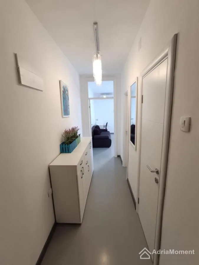 Sale, three bedroom apartment, 80m², Petrovac, Budva