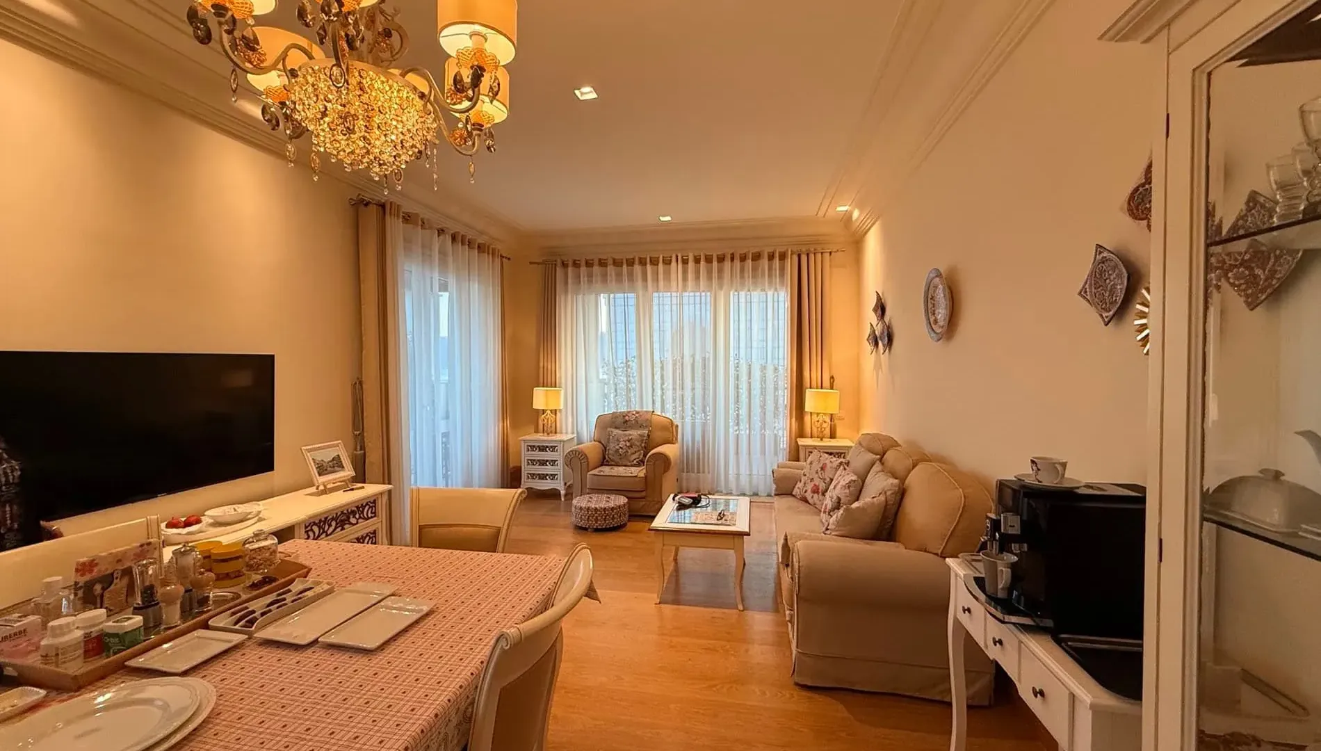 Prodaja, stan, 135m², Tivat, Crna Gora