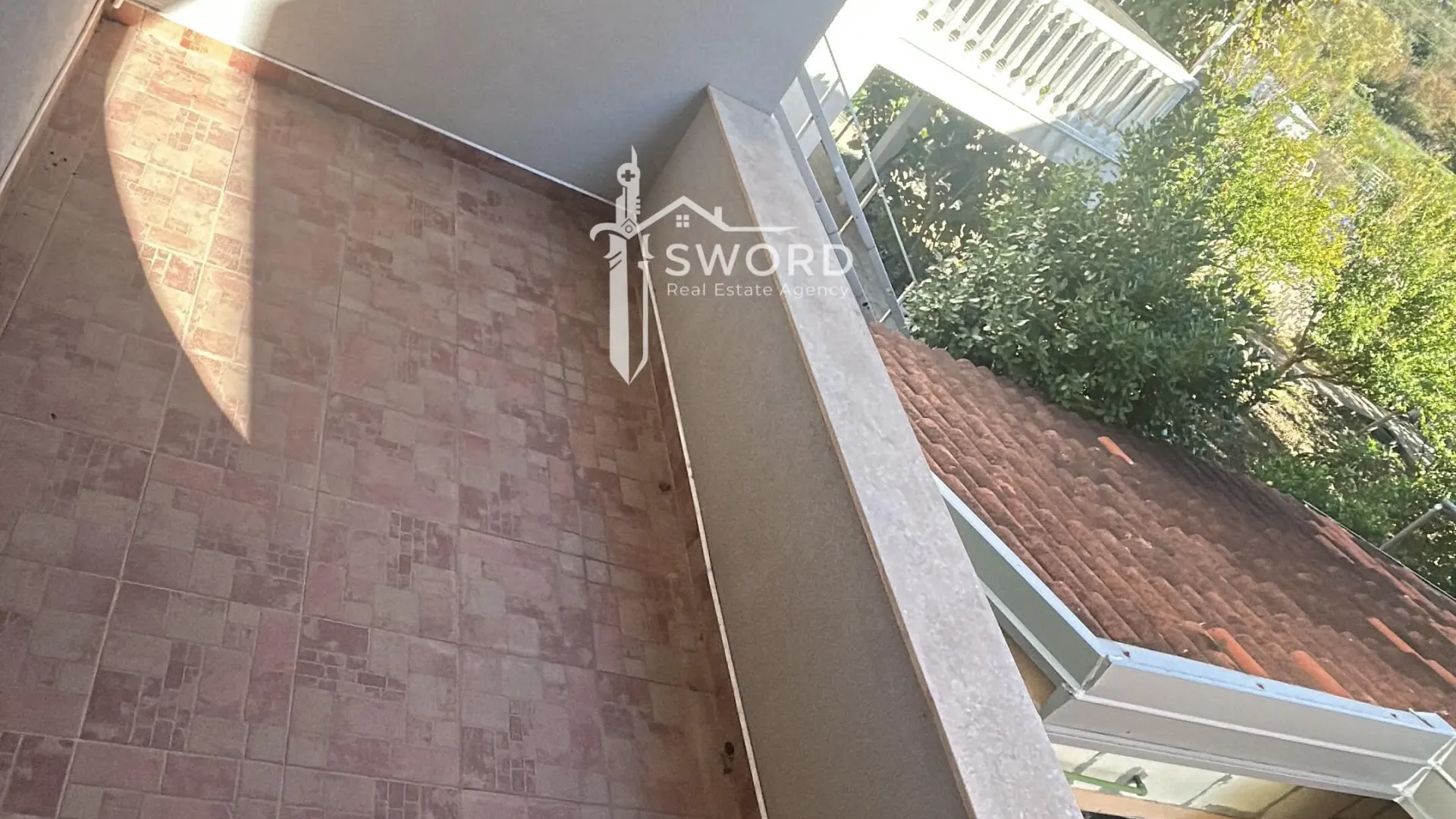 Sale, house, 360m², Šušanj, Bar