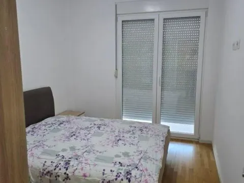 Izdavanje, jednosoban stan, 47m², Stari Aerodrom, Podgorica - image 5