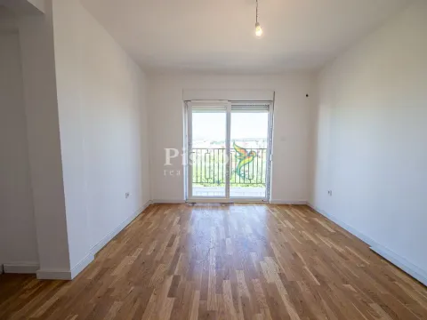 Sale, one bedroom apartment, 68m², Ljubović, Podgorica - image 8