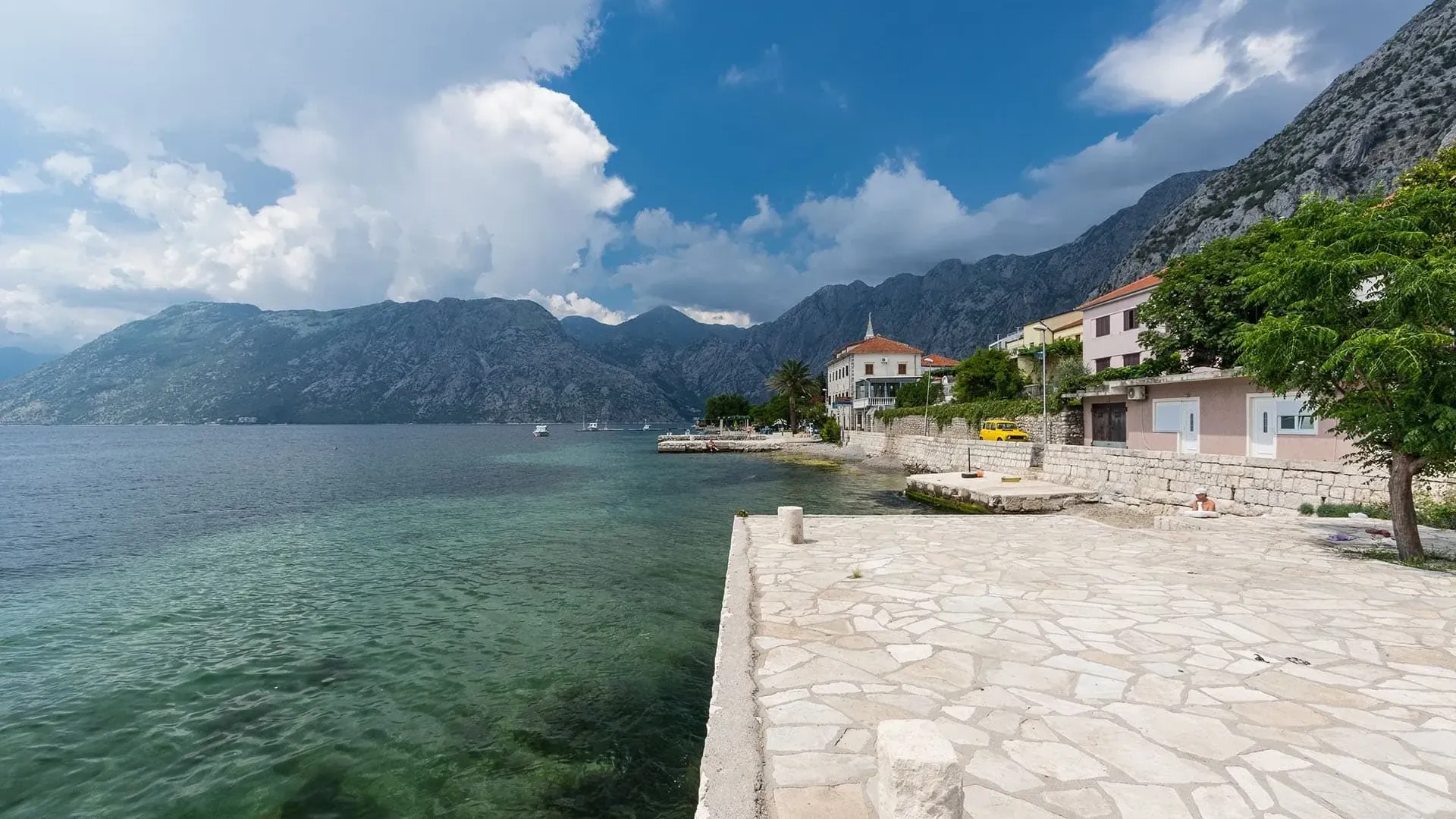 Sale, house, 365m², Dobrota, Kotor