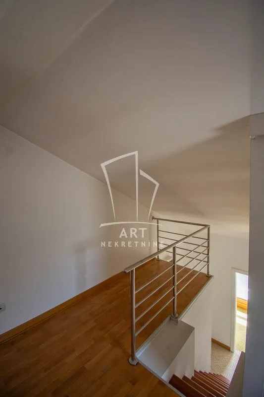 Sale, three bedroom apartment, 87m², Crveni Krst, Beograd
